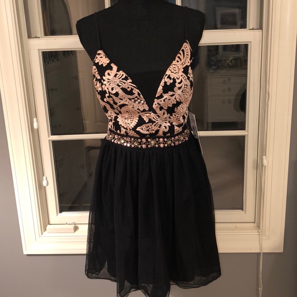 semi formal dresses for juniors